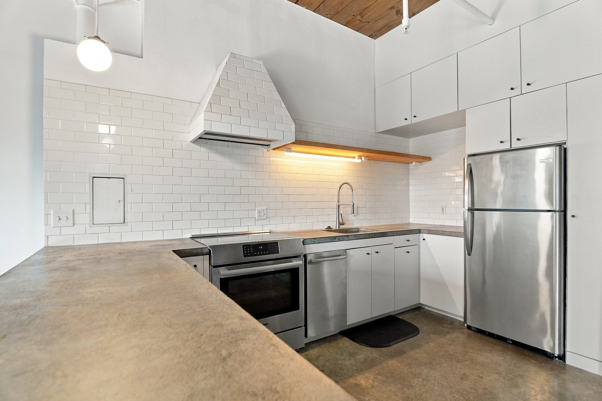 172 Middle Street #301, Lowell, MA, 172 Middle Street #301, Lowell, MA Photo #27