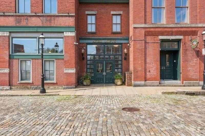 Photo of 172 Middle Street #301, Lowell, MA