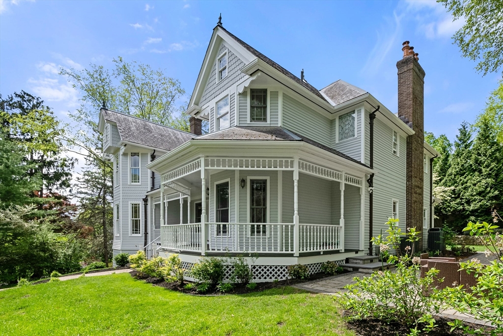 49 Longfellow Road