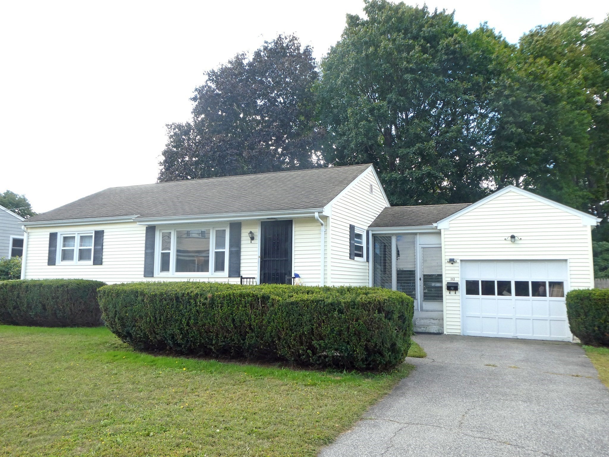 113 Old Colony Avenue