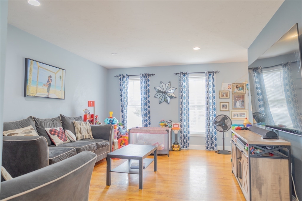 101 Bellevue Ave
