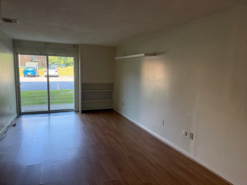 176 Maple Ave 1-5