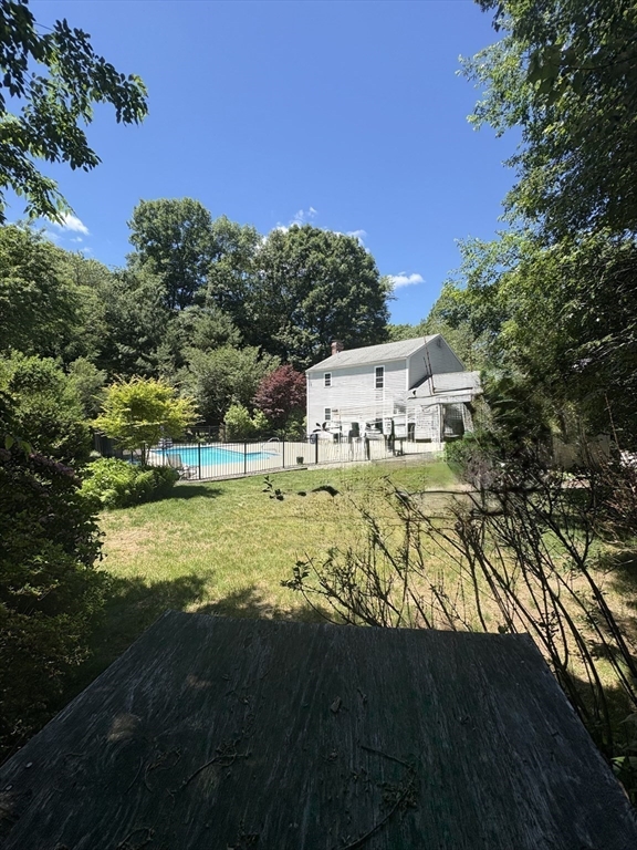 35 Houde St