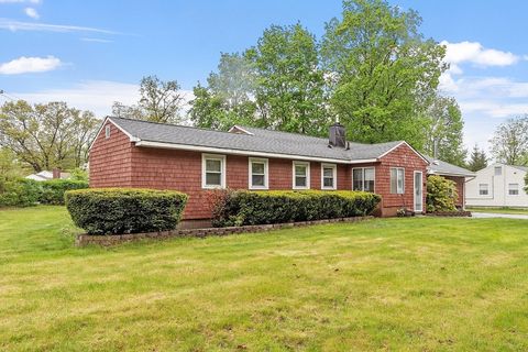 451 Pleasant St Tewksbury MA 01876
