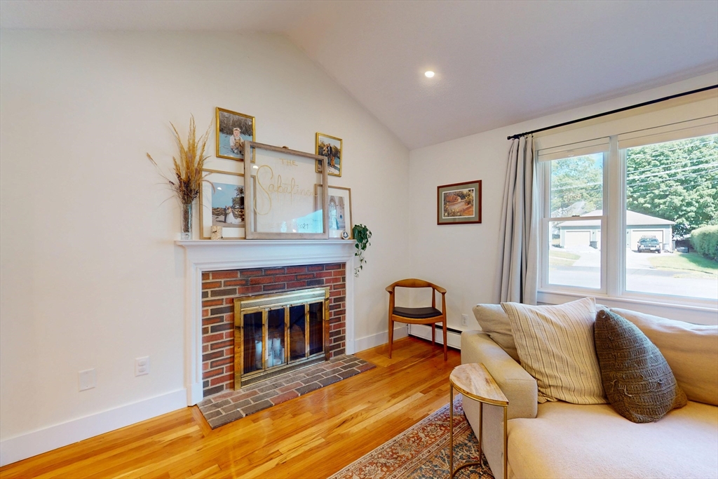 10 Glen Cir