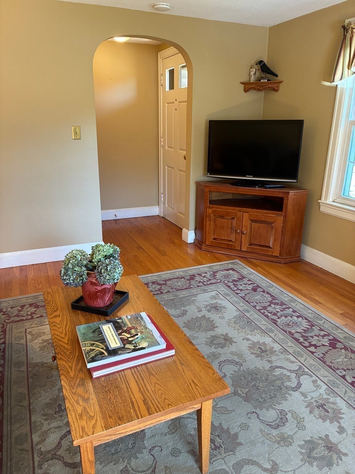 901 Homestead Avenue, Holyoke, MA Photo #5
