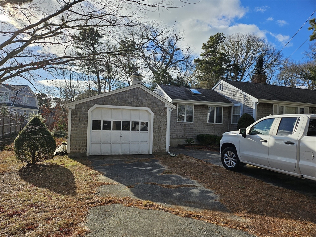26 Pine Tree Road, Chatham, MA Photo #3