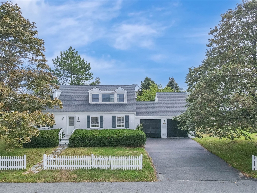274 Newport Rd