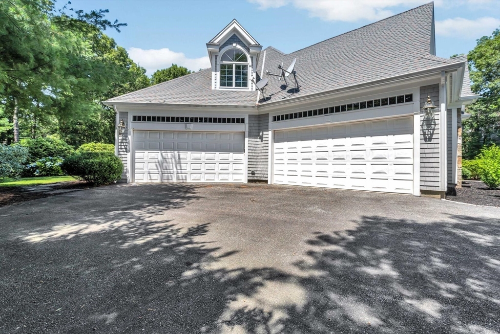 20 Eagle Dr