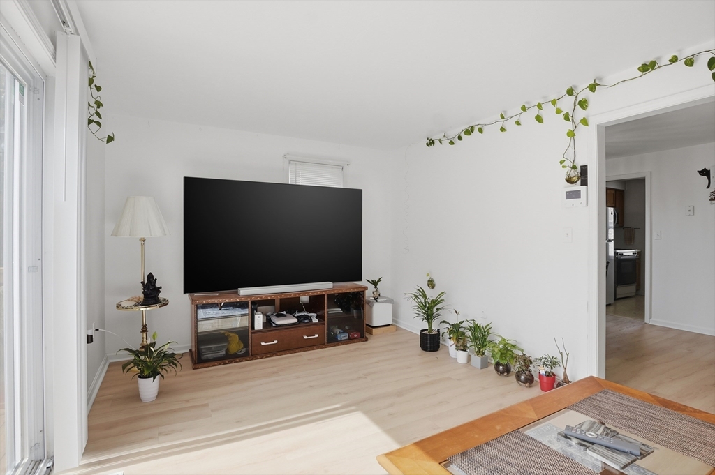 67 Providence Road 1