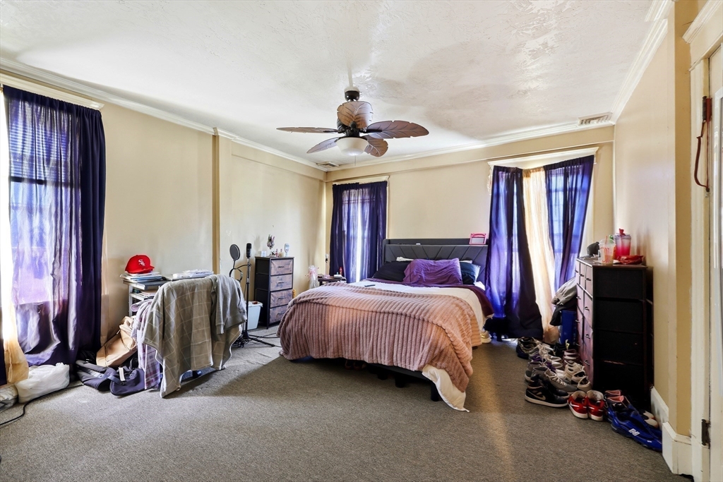 2143-2145 Northampton St, Holyoke, MA Photo #24