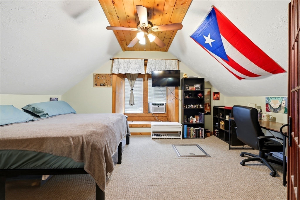 2143-2145 Northampton St, Holyoke, MA Photo #34
