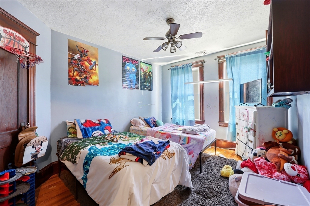 2143-2145 Northampton St, Holyoke, MA Photo #26