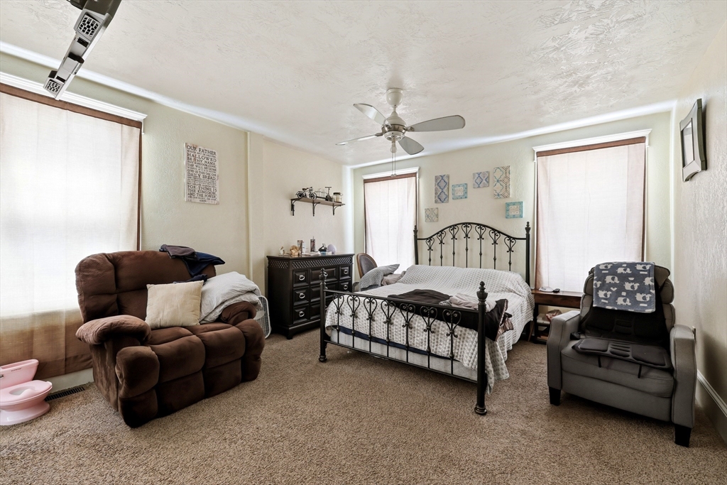 2143-2145 Northampton St, Holyoke, MA Photo #12