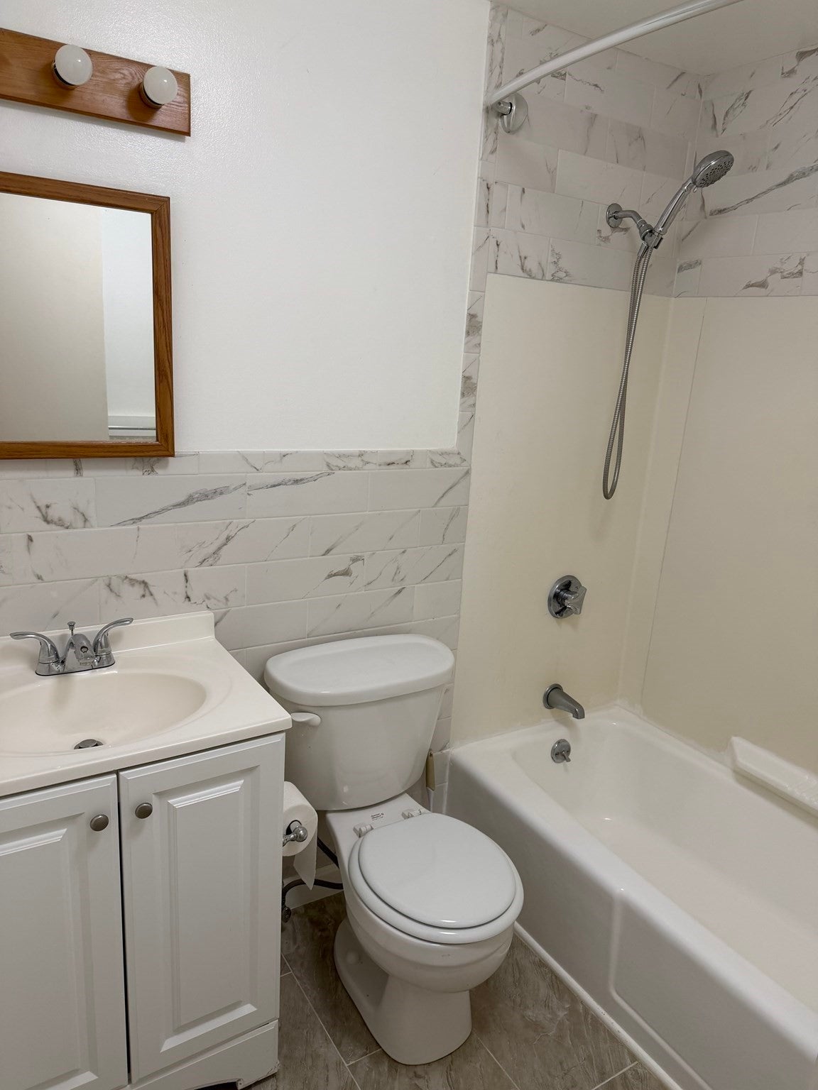 81 High St #4, Amesbury, MA, 81 High St #4, Amesbury, MA Photo #15