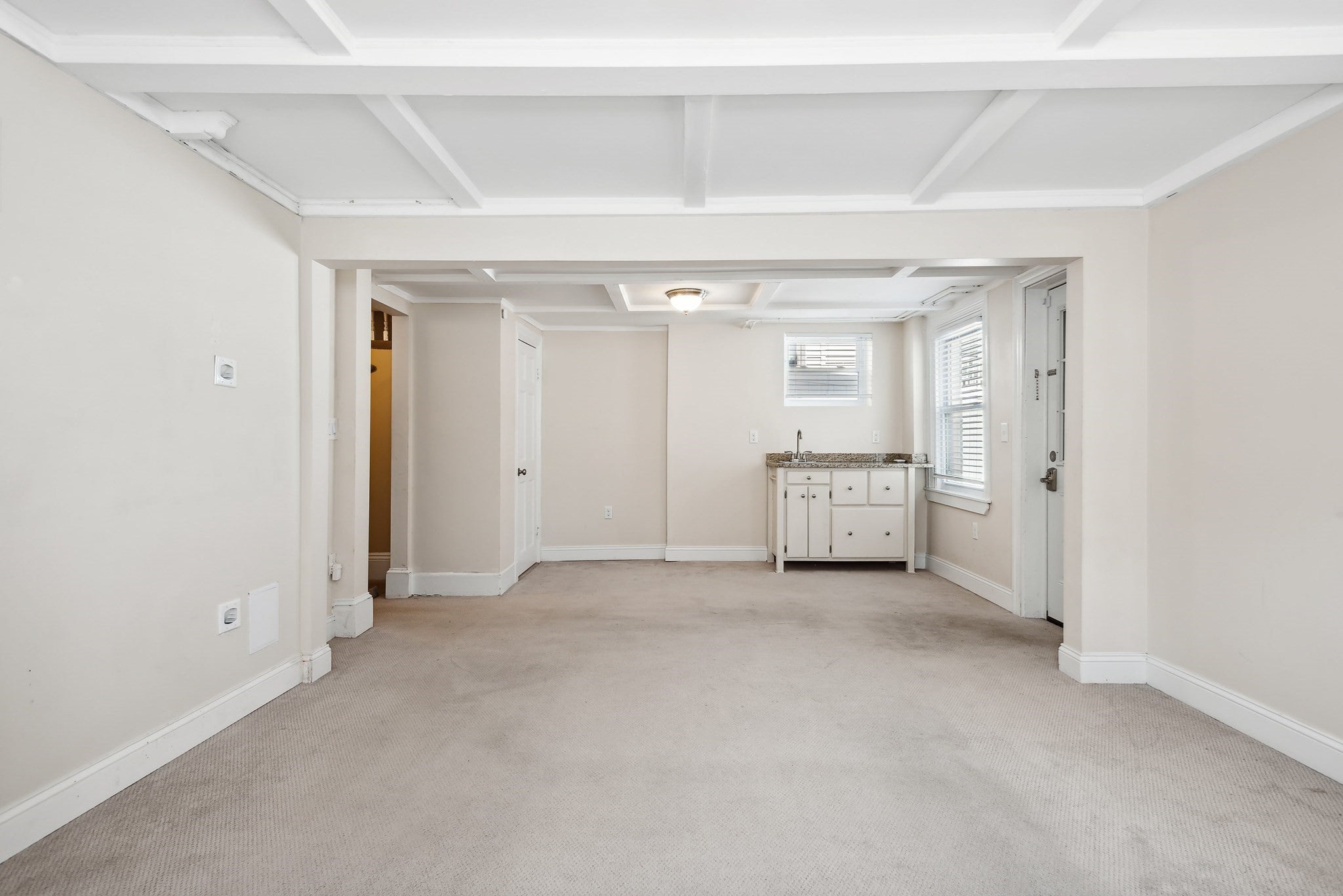 40 Humphreys St, Boston, MA Photo #17
