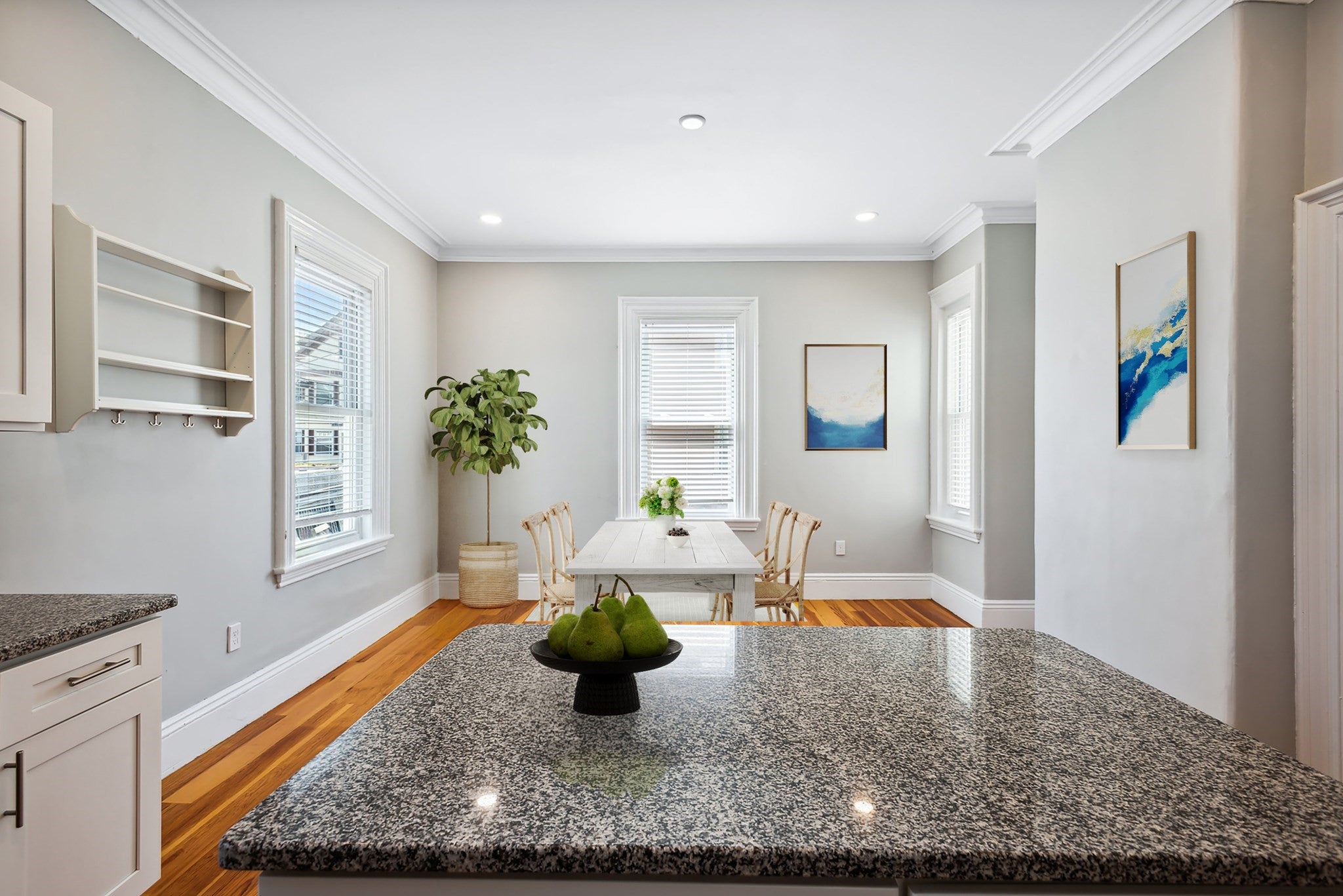 40 Humphreys St, Boston, MA Photo #9