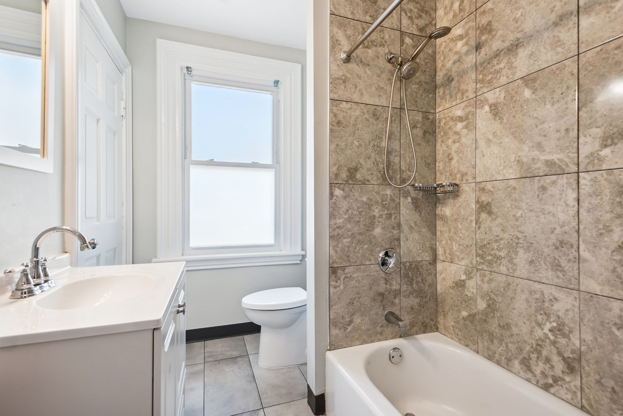 40 Humphreys St, Boston, MA Photo #20