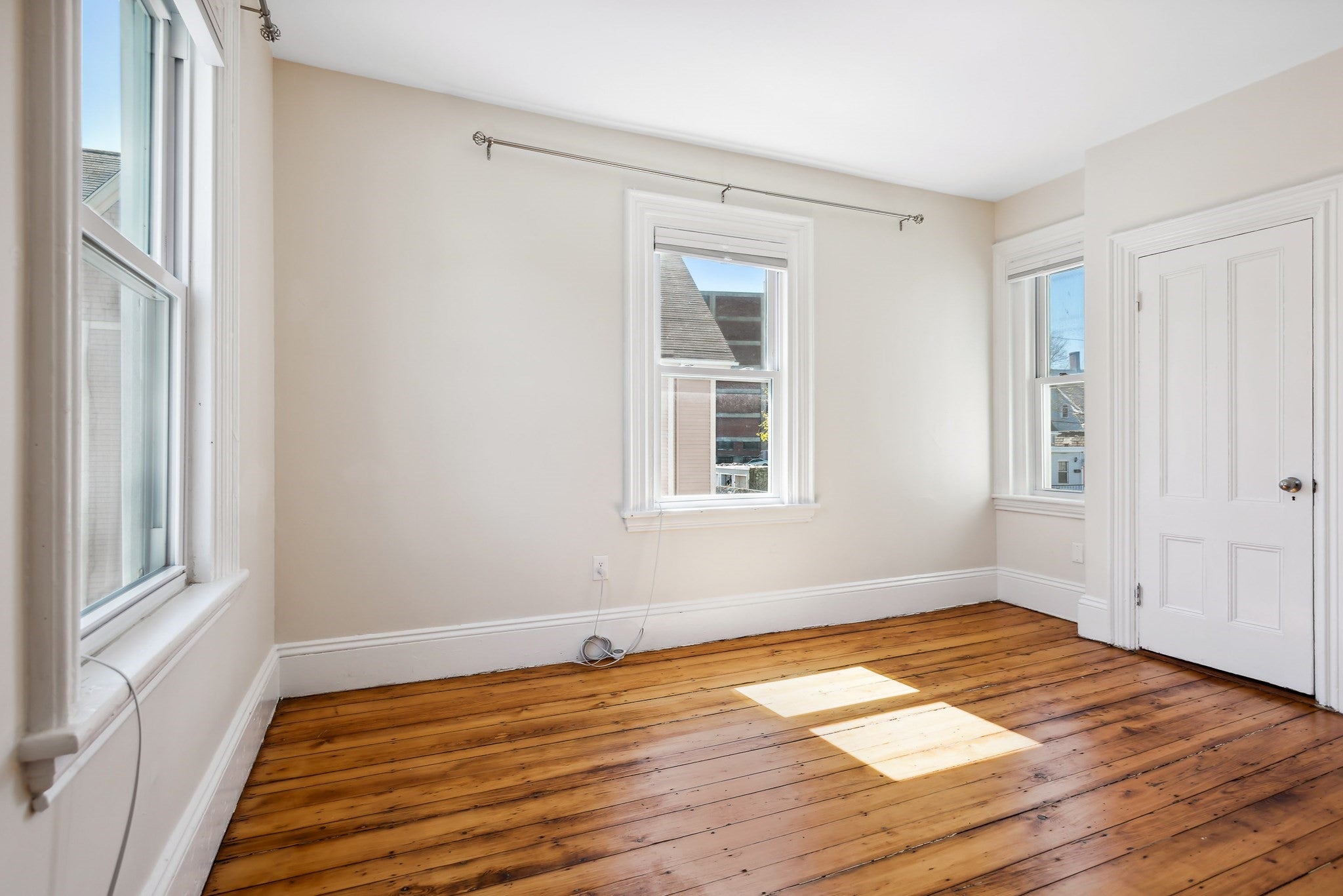 40 Humphreys St, Boston, MA Photo #24
