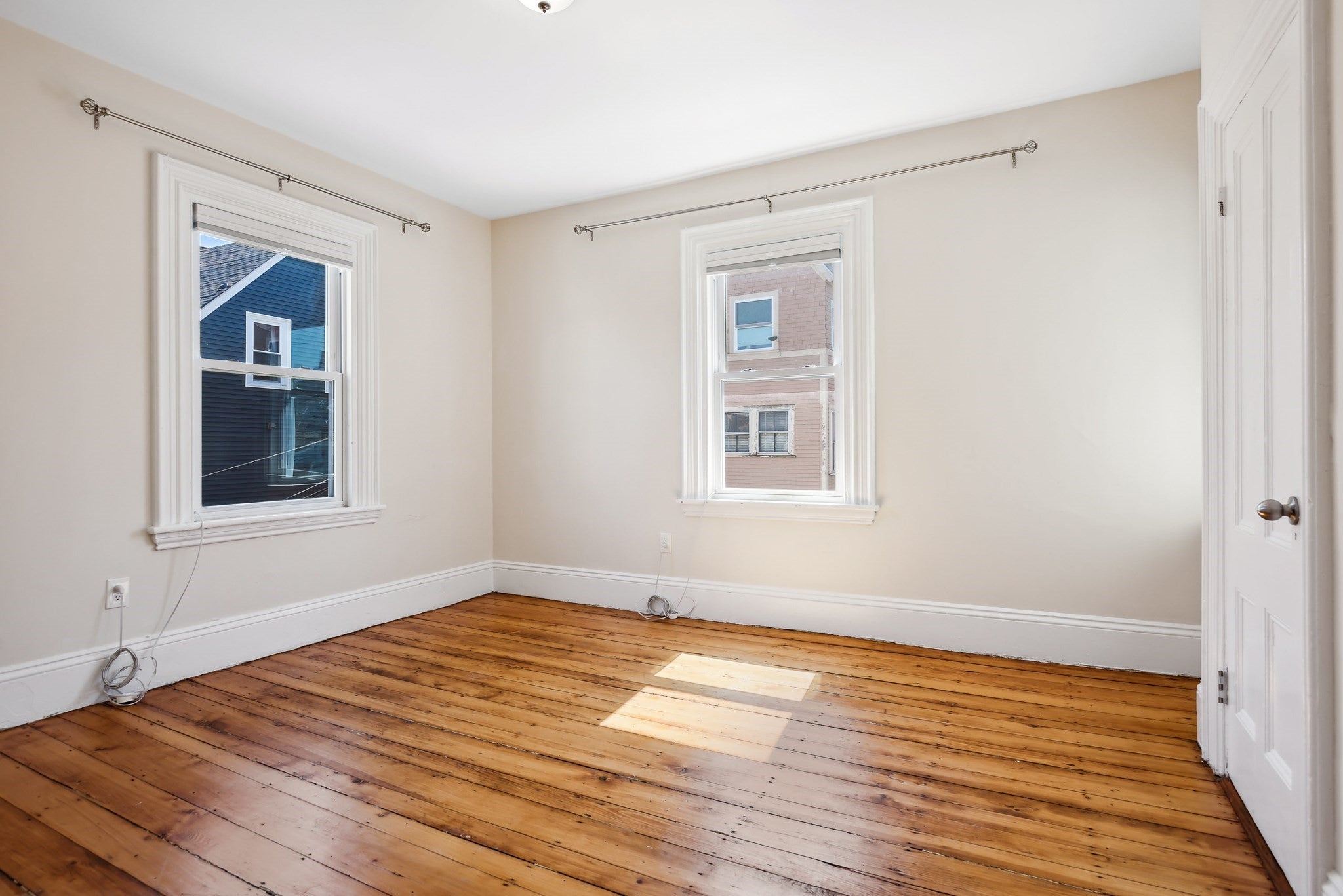 40 Humphreys St, Boston, MA Photo #23