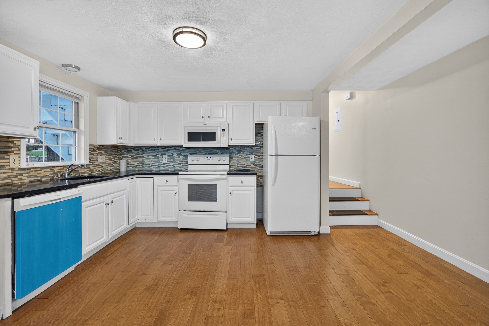 1 Franklin Ave, Revere, MA, 1 Franklin Ave, Revere, MA Photo #17