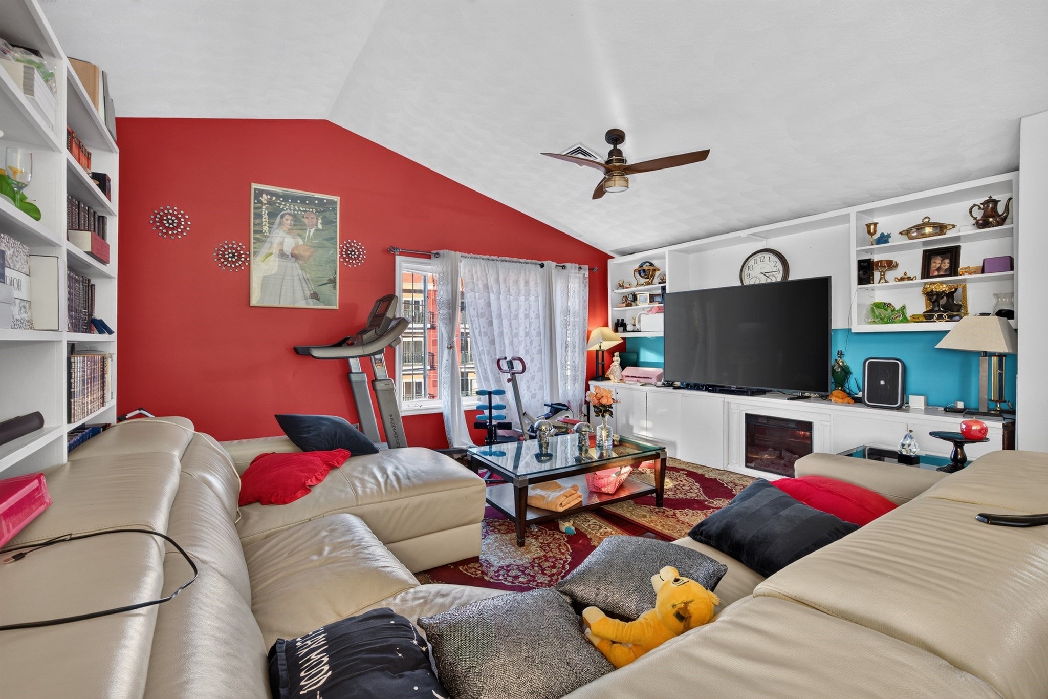 1 Franklin Ave