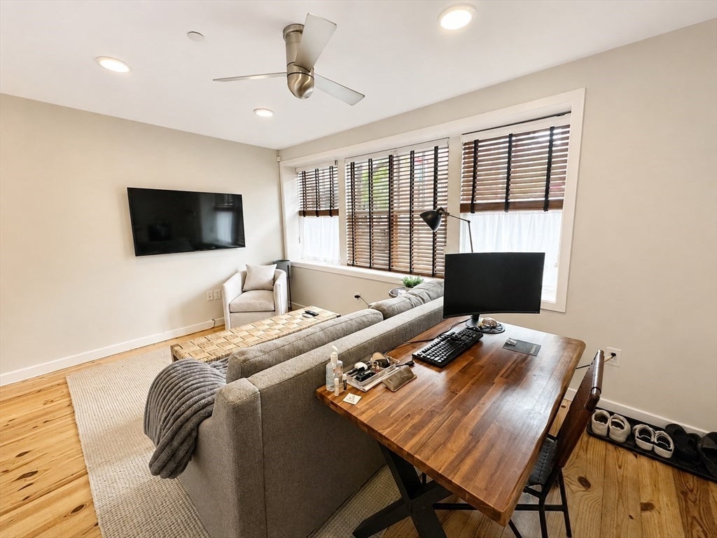 136 Arlington St #2, Boston, MA Photo #2