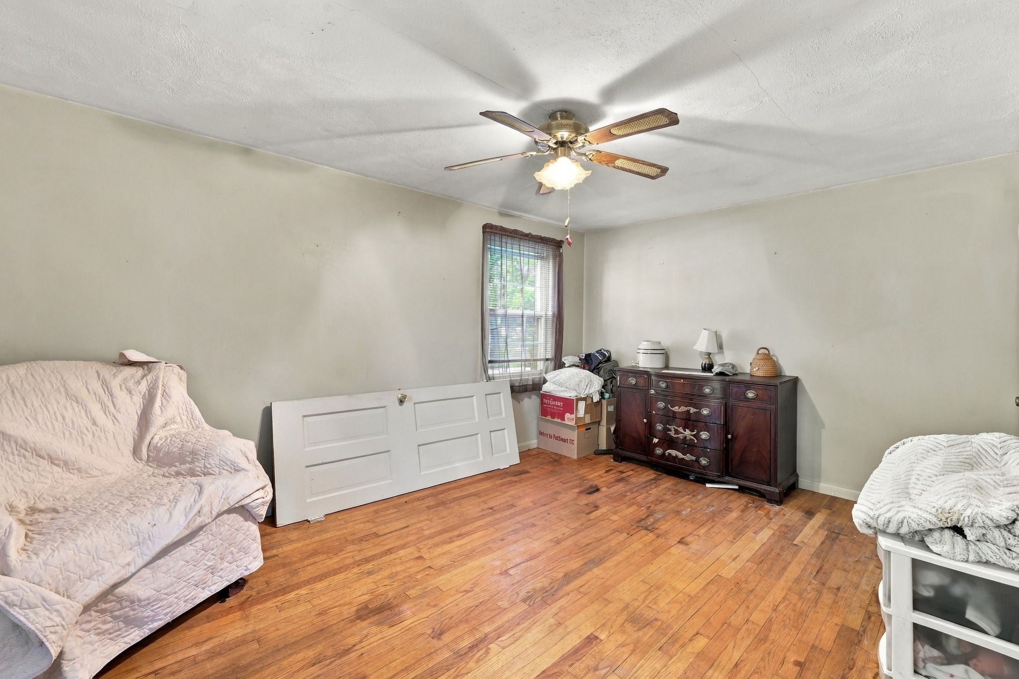 79 Almon Ave, West Springfield, MA Photo #13