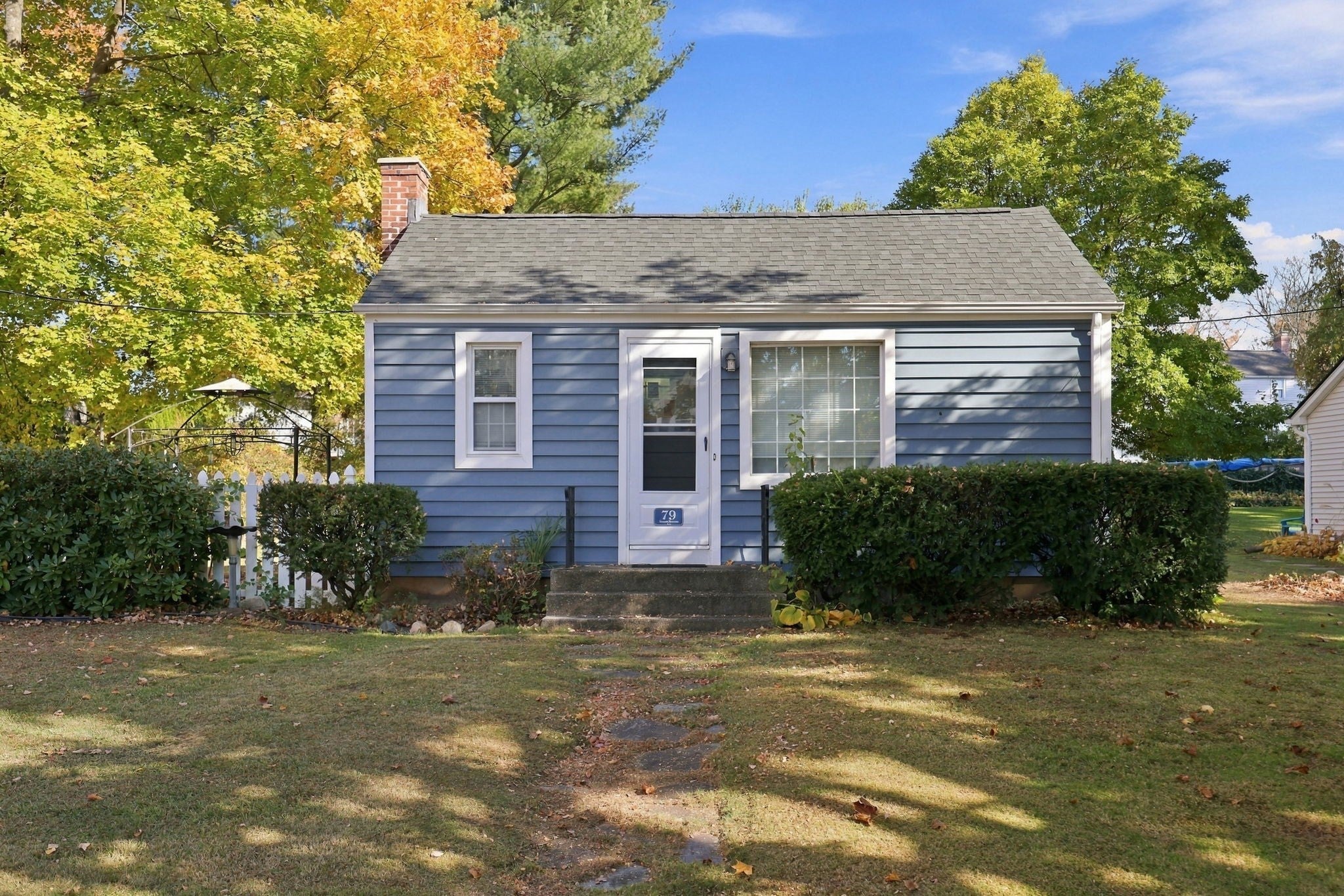 79 Almon Ave, West Springfield, MA Photo #1