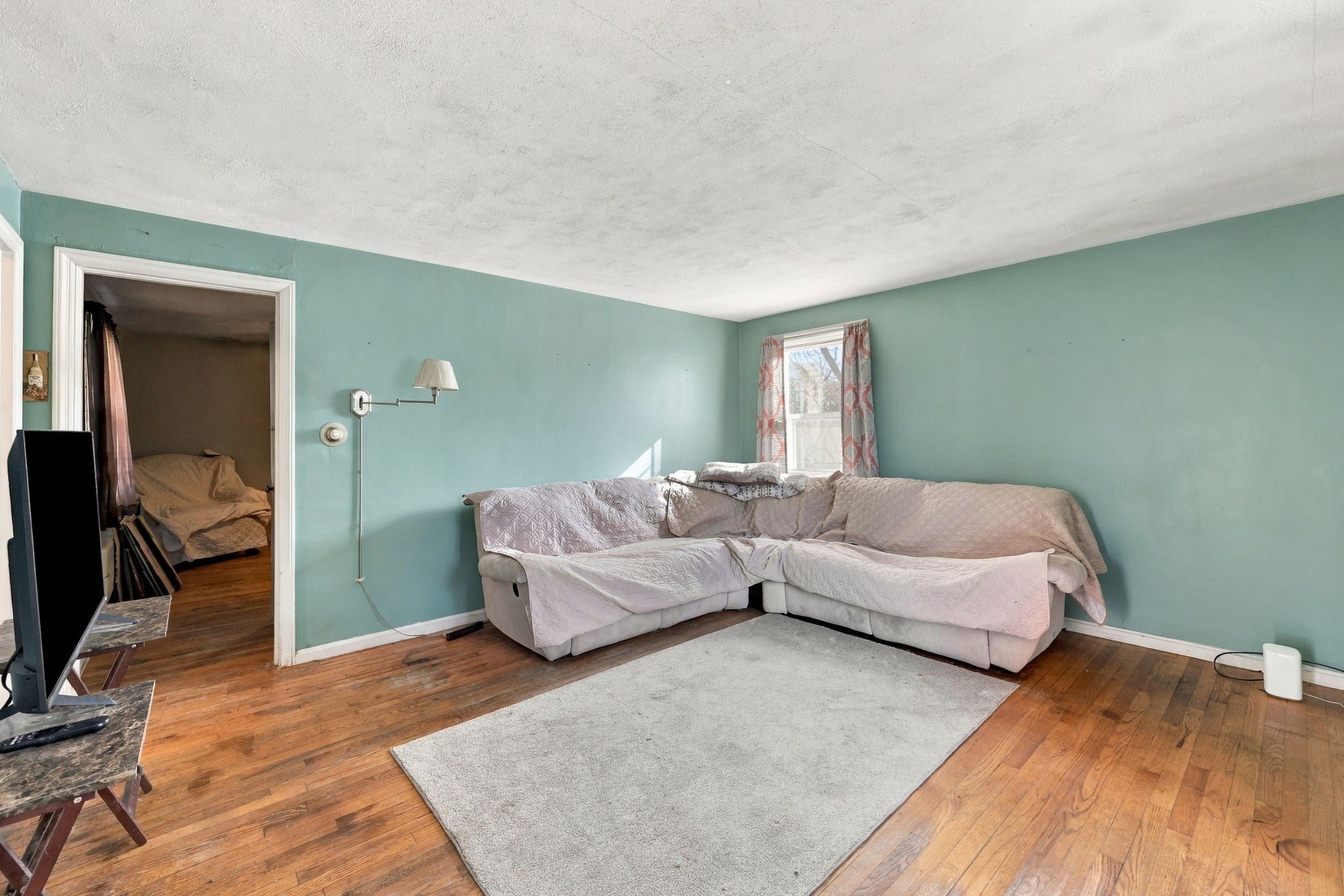 79 Almon Ave, West Springfield, MA Photo #9