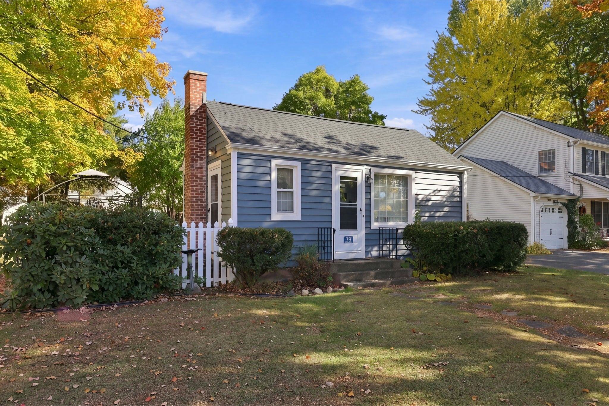 79 Almon Ave, West Springfield, MA Photo #3