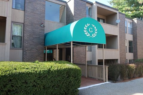 40 Shrewsbury Green Dr A Shrewsbury MA 01545