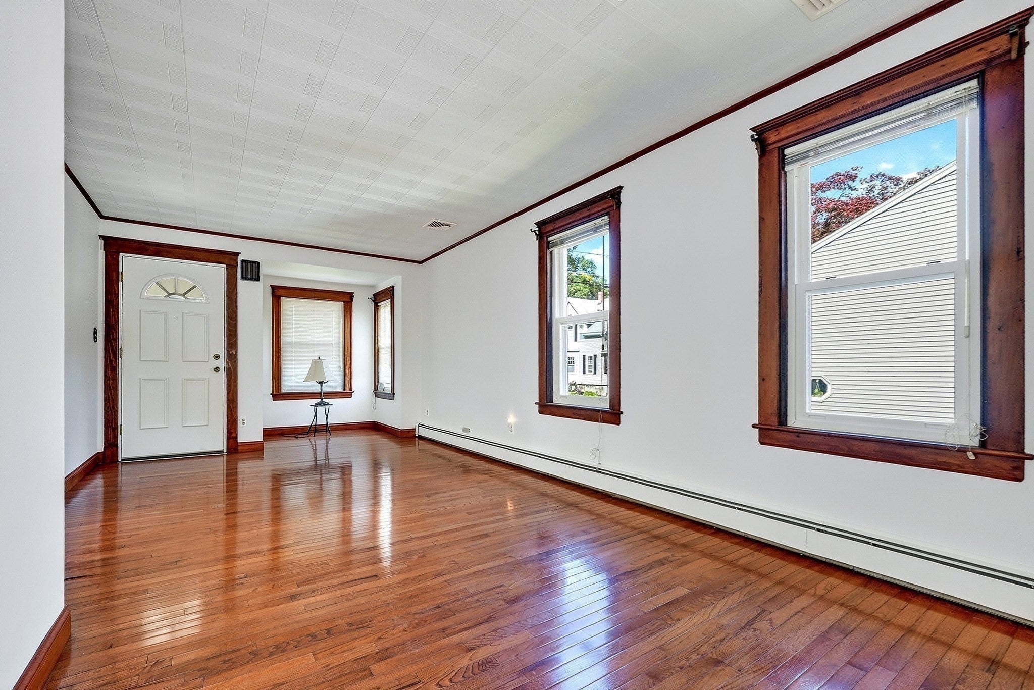 83 Beacon Street, Melrose, MA Photo #11