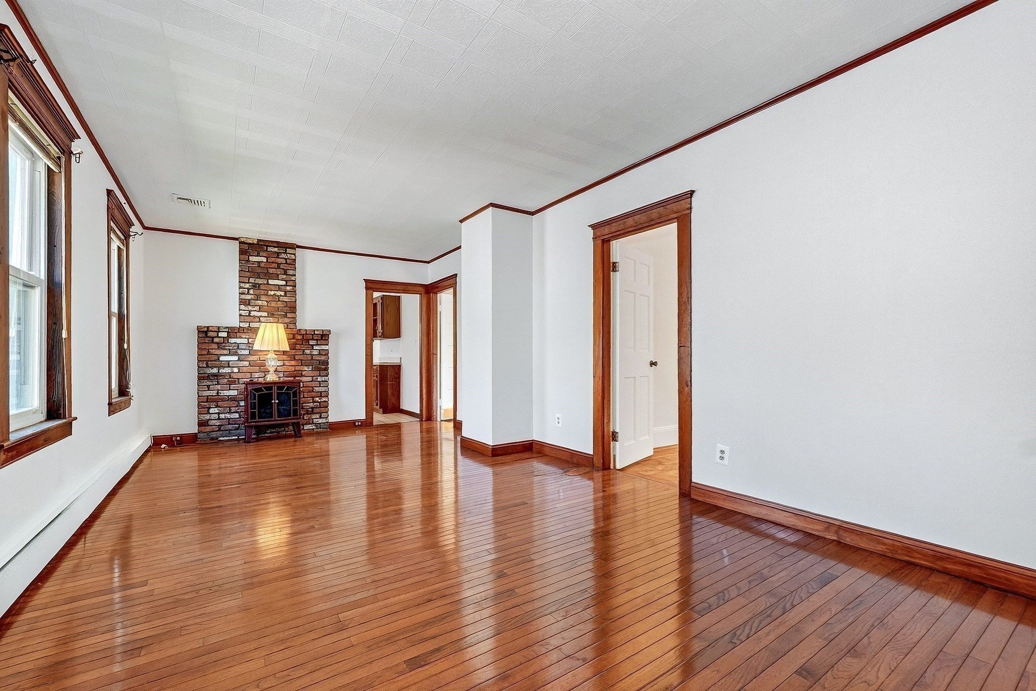 83 Beacon Street, Melrose, MA Photo #10