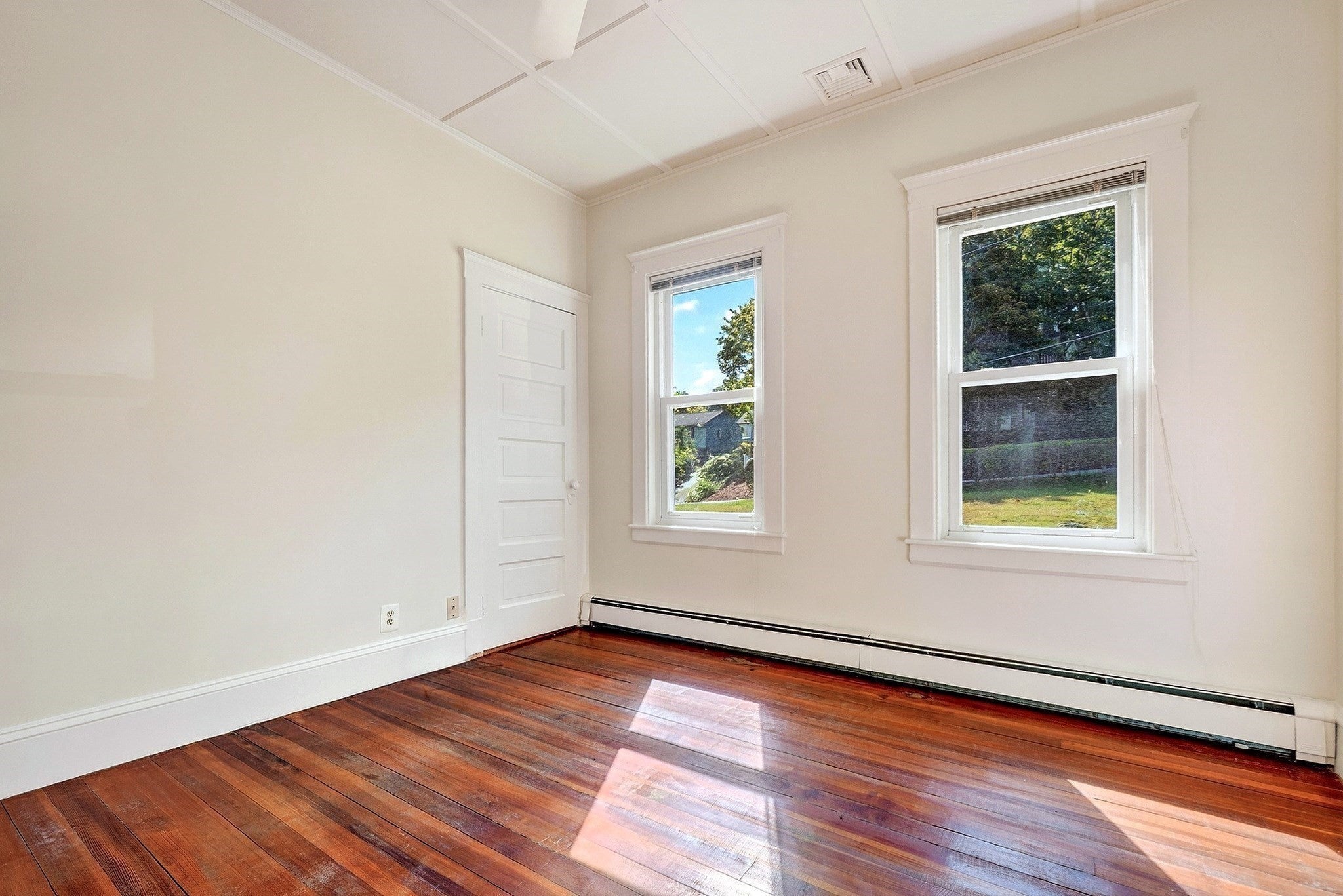 83 Beacon Street, Melrose, MA Photo #17