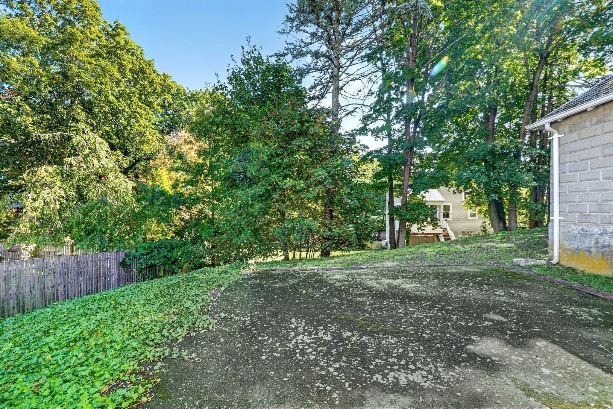 83 Beacon Street, Melrose, MA Photo #29