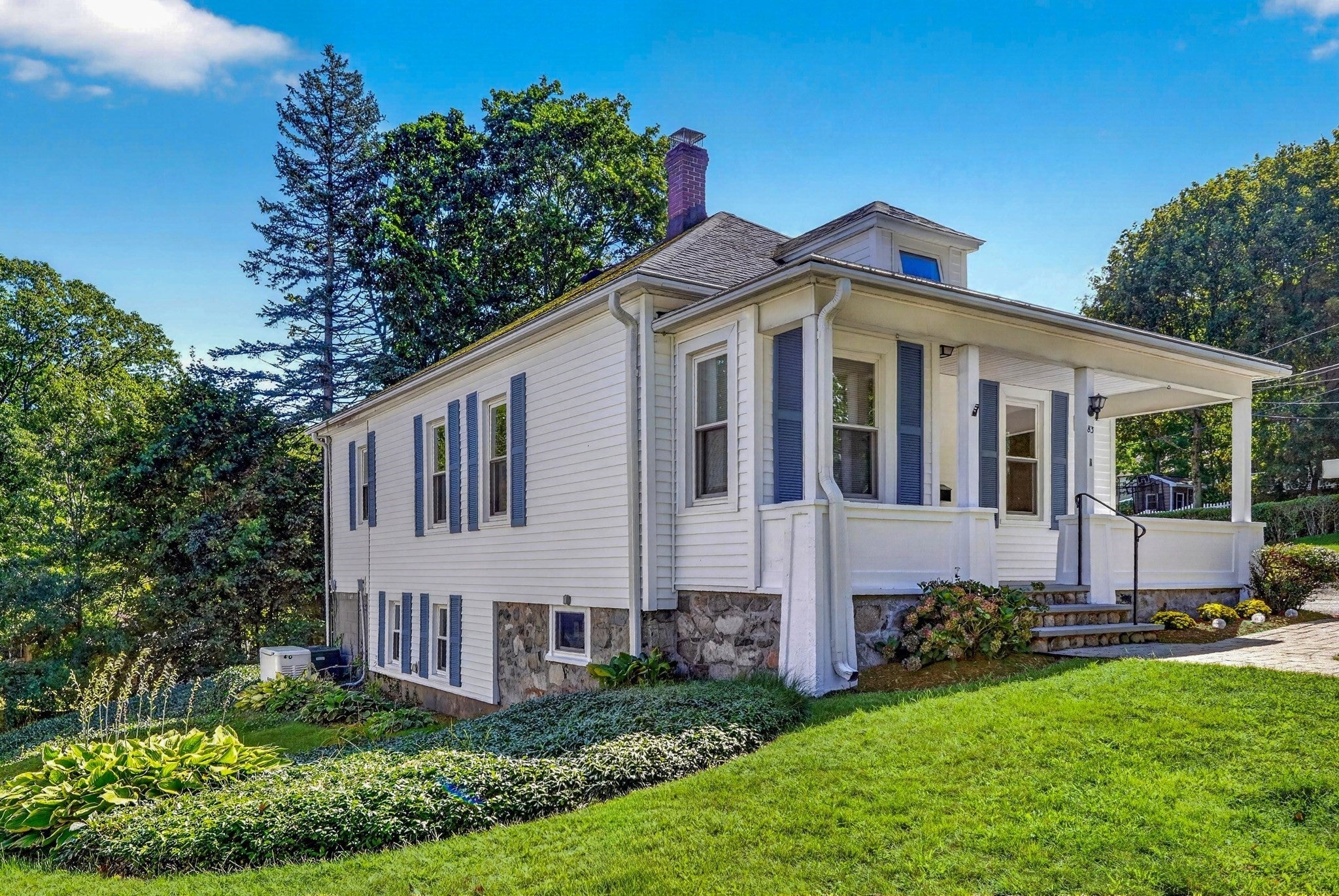 83 Beacon Street, Melrose, MA Photo #3