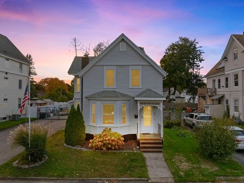 163 S Leyden St Brockton MA 02302