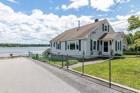 Photo of 4 Lake Ave, Tiverton, RI 02878 (MLS # 73508884)