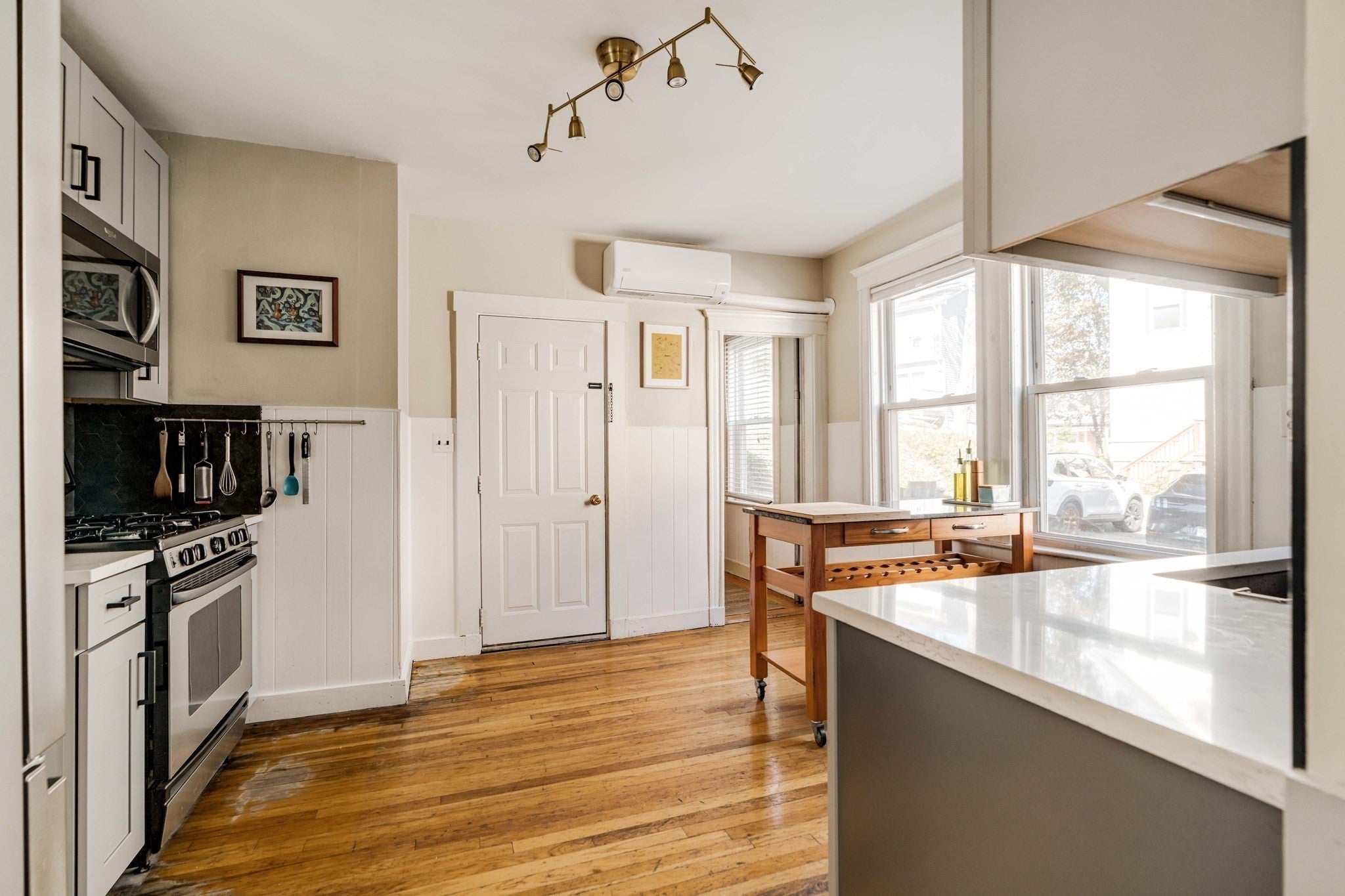 219 Florence Street #219, Boston, MA, 219 Florence Street #219, Boston, MA Photo #13