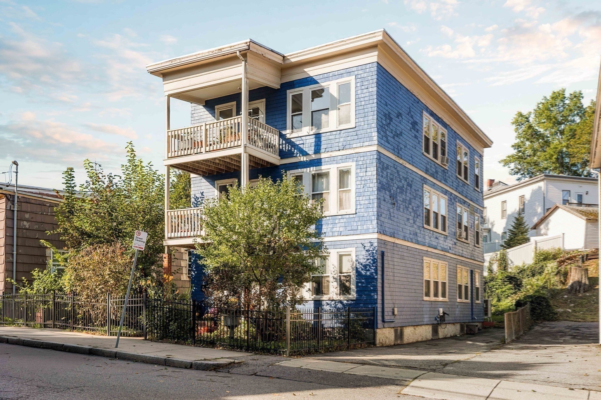 219 Florence Street #219, Boston, MA, 219 Florence Street #219, Boston, MA Photo #27
