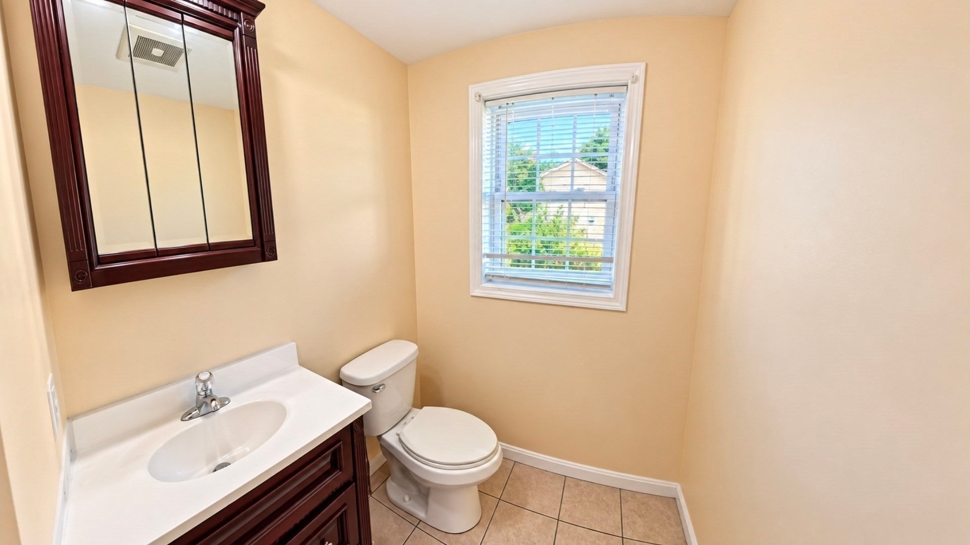 4 Pearlbush Path, Worcester, MA, 4 Pearlbush Path, Worcester, MA Photo #10
