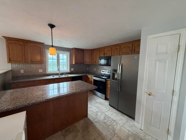 4 Pearlbush Path, Worcester, MA, 4 Pearlbush Path, Worcester, MA Photo #16