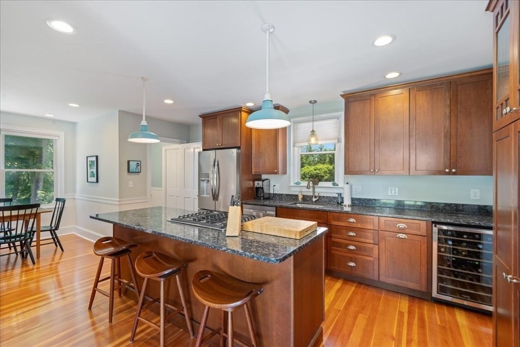 104 High St, Topsfield, MA, 104 High St, Topsfield, MA Photo #4