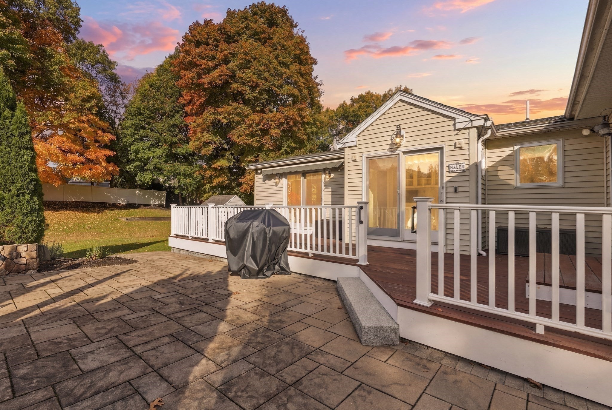 8 Walsh Ave, Stoneham, MA Photo #38