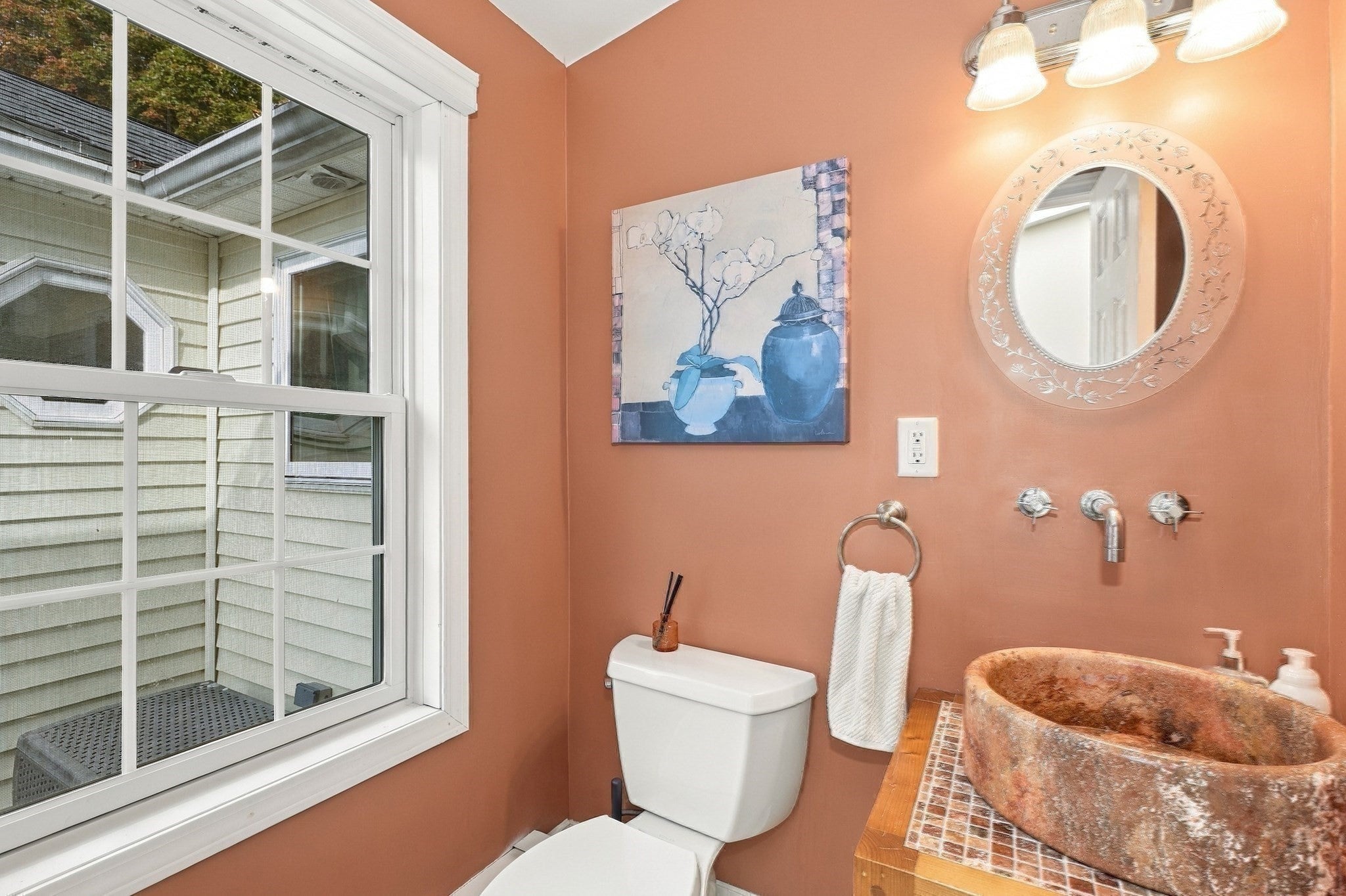 8 Walsh Ave, Stoneham, MA Photo #14