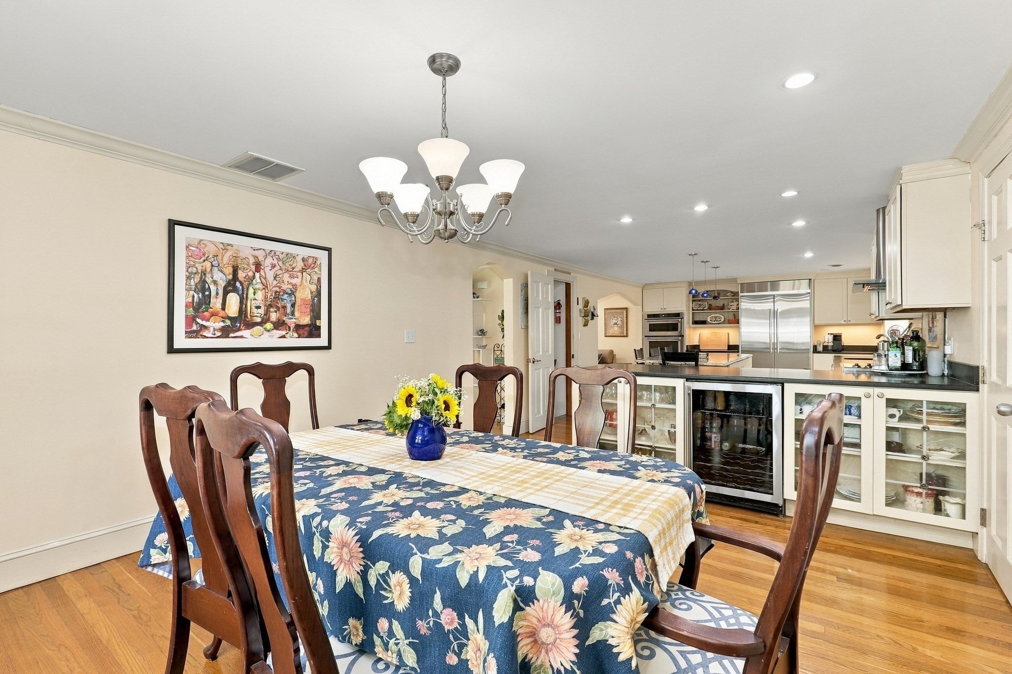 8 Walsh Ave, Stoneham, MA Photo #8