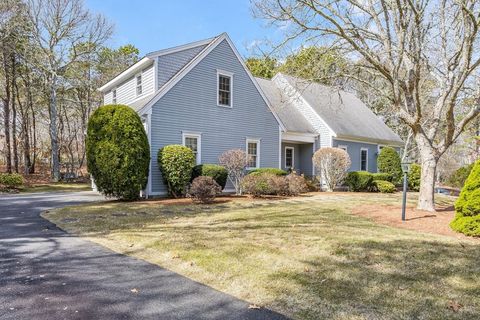 17 Nicholas Drive, Yarmouth, MA 02675 - MLS#: 73348290