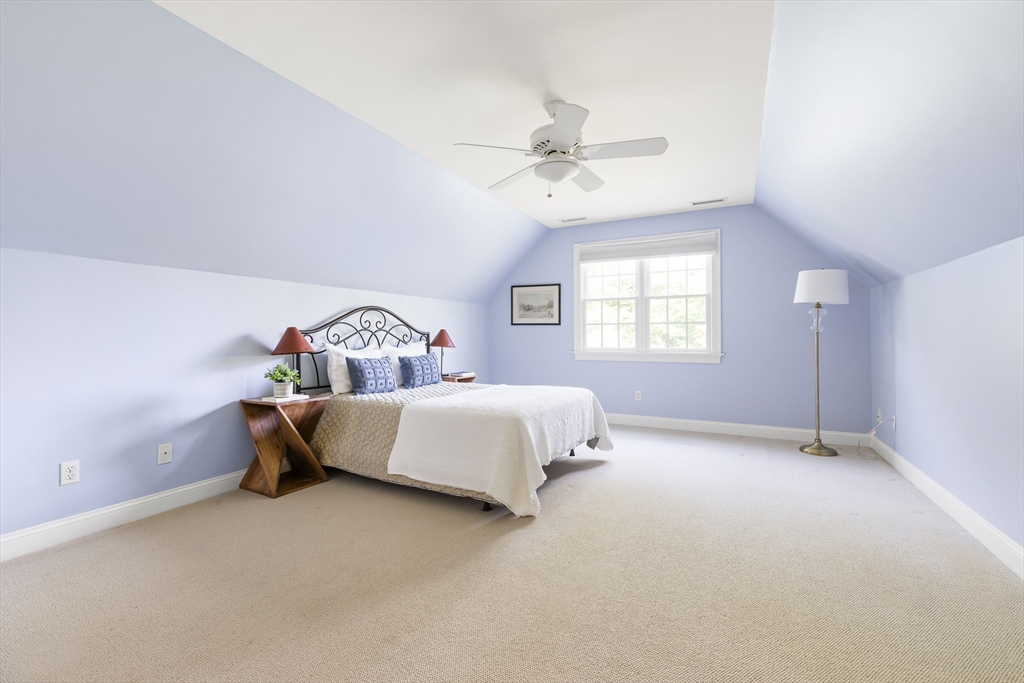 Needham, Massachusetts 02492, United States, 4 Bedrooms Bedrooms, ,4 BathroomsBathrooms,Residential,Contingent,152649