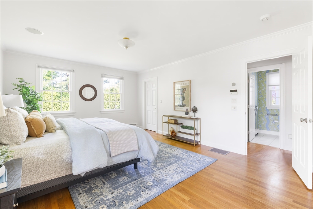 Needham, Massachusetts 02492, United States, 4 Bedrooms Bedrooms, ,4 BathroomsBathrooms,Residential,Contingent,152649